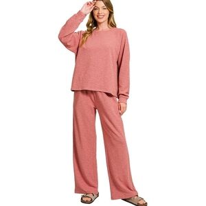 Zenana Outfitters Winter Rose Pink Slub Long Sleeve And Pants Set